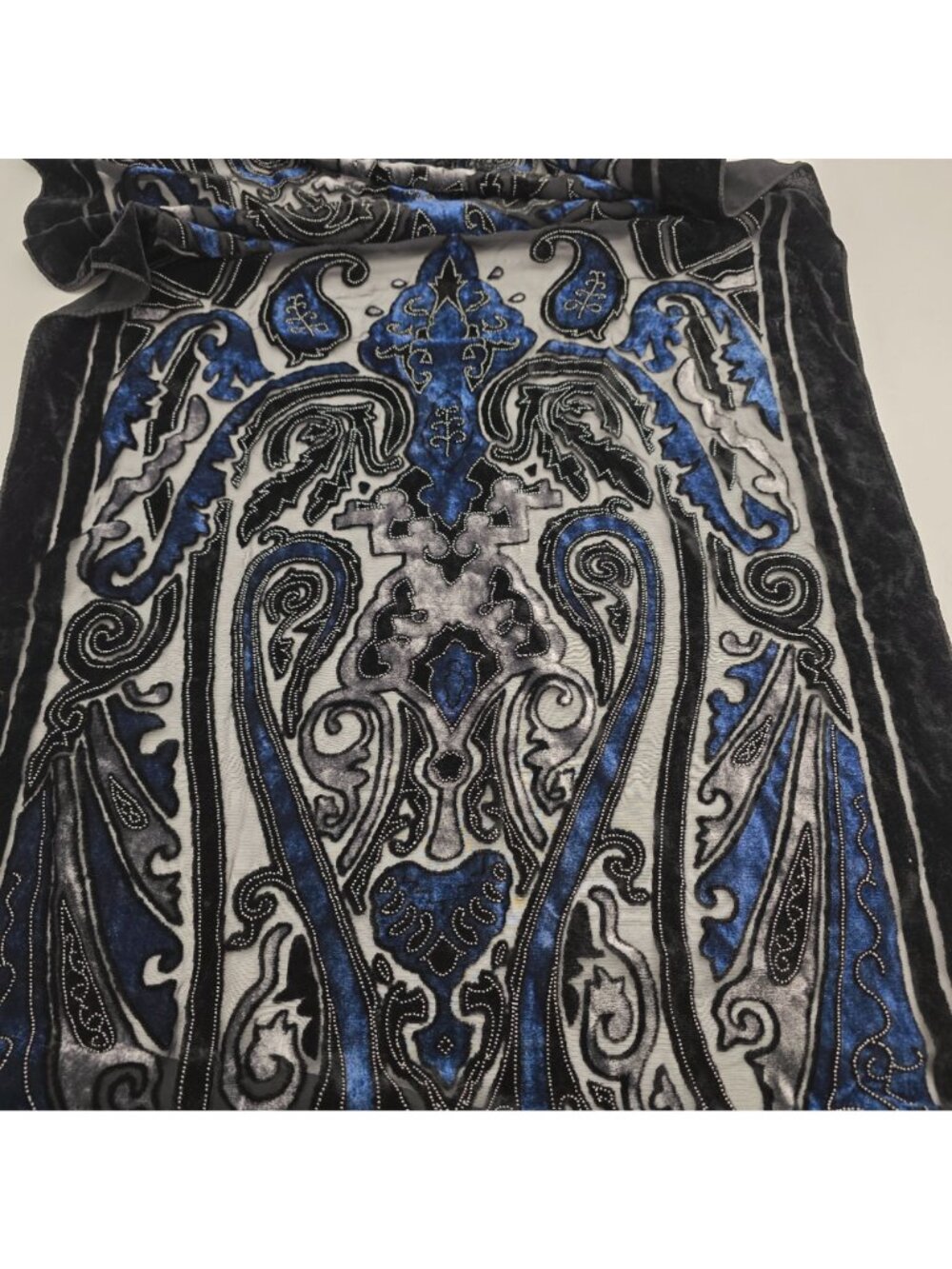 Velvet Embroidered Black & Blue Paisley Scarf With Fringe 20"x62" - Picture 4 of 6
